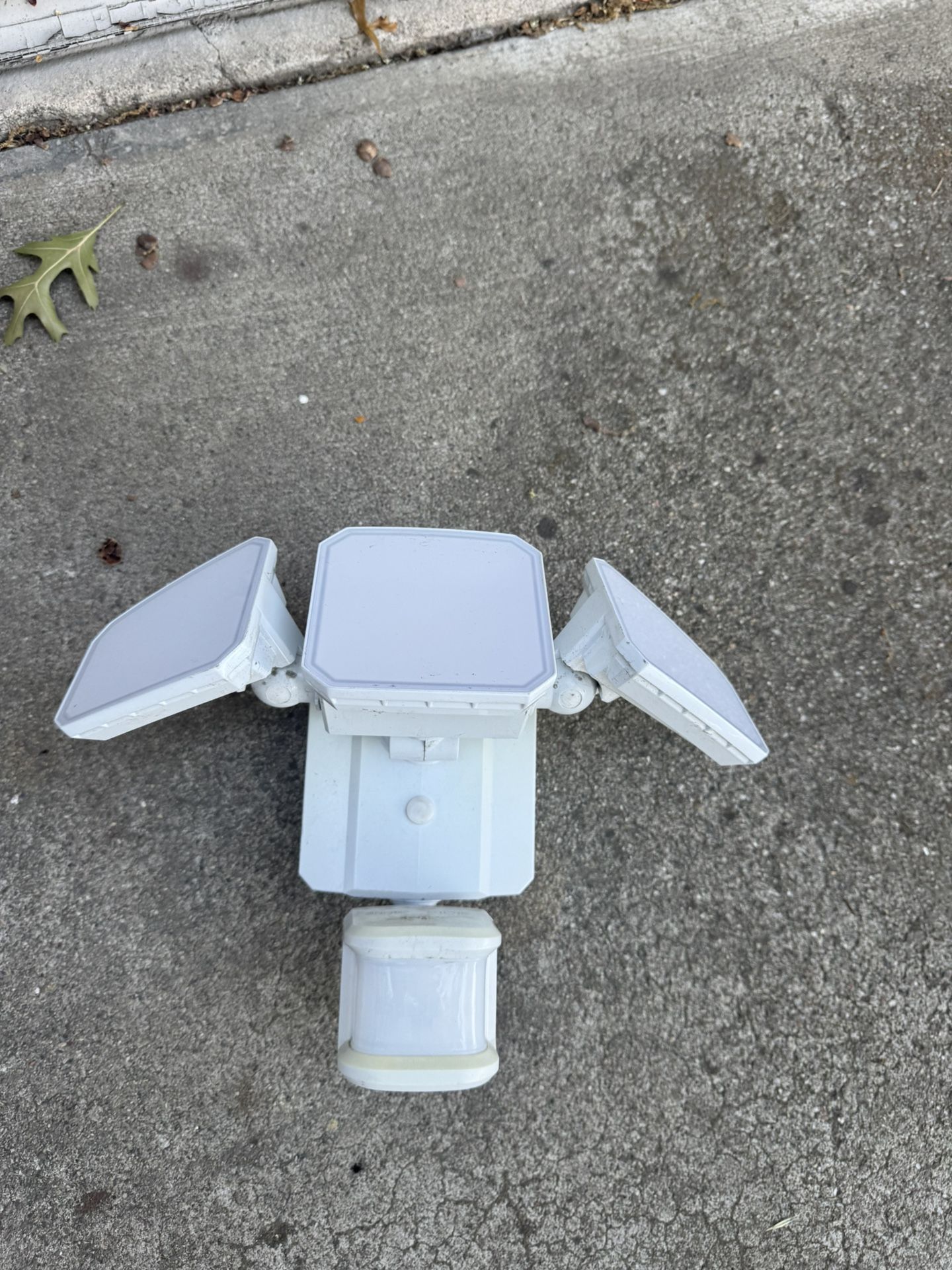 Auto Sensor security light