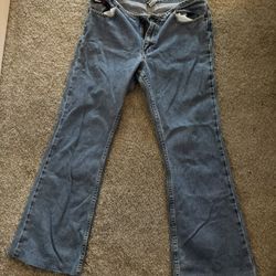 Vintage Tommy Hilfiger Bell bottom Jeans SIZE 9 