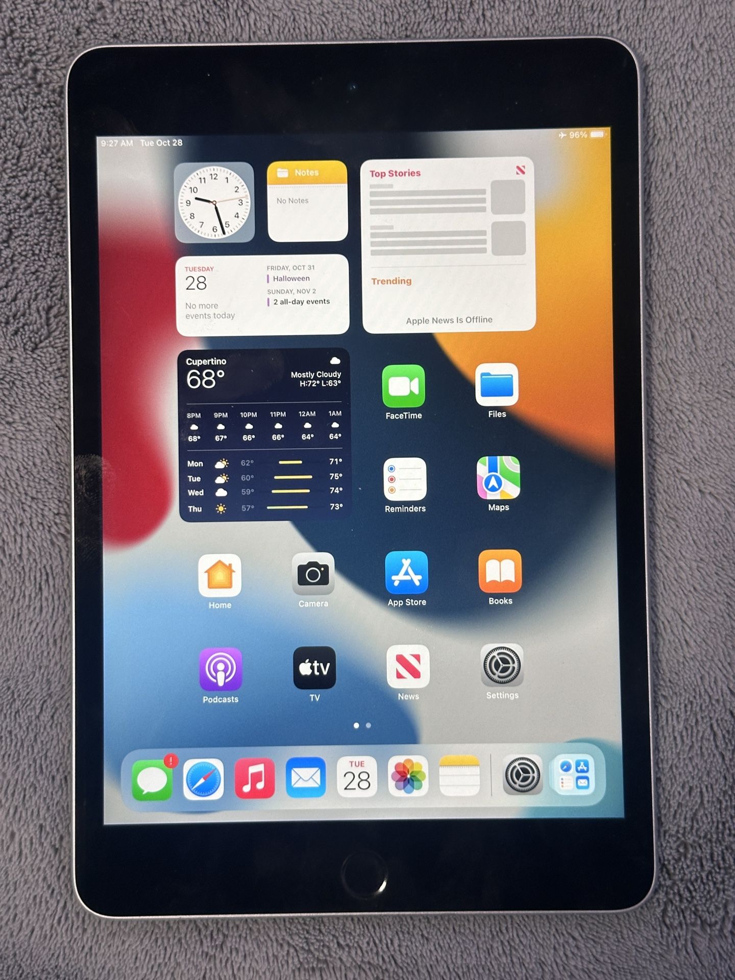 Apple iPad mini 4 Tablet 7.9 inch 128GB