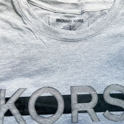 Michael Kors Men’s Heather Gray Crew Neck Graphic Logo T-Shirt | Size Large
