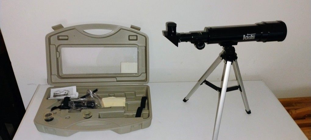 Celestron kids 50TT Refractor telescope