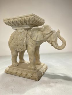 Vintage-Style Elephant Plant Stand / Pedestal Table – 12”