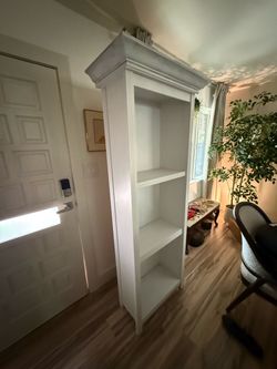 Bookshelf