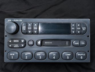 1995-96 Lincoln Mark VIII OEM AM/FM Cassette Radio F5LF-19B165-AE Untested