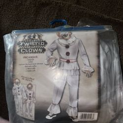 Halloween costumes 