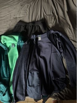 Over 30 pieces of clothing Over 30 pieces of clothing