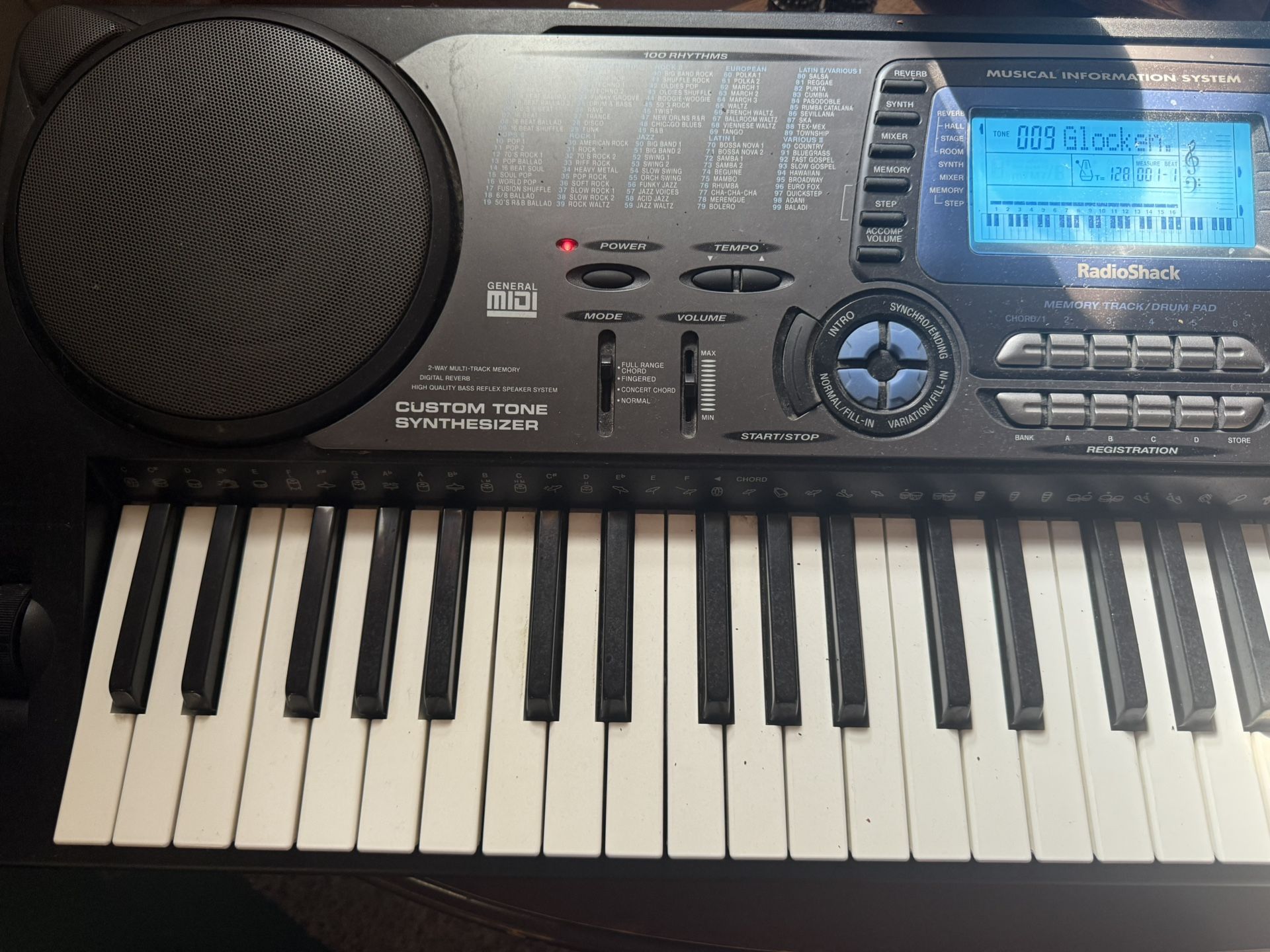 General MIDI Keyboard / Custom Tone Synth - Works Great!
