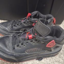Boys Jordan's 6.5