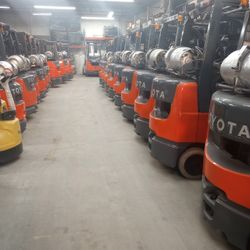 FORKLIFT TOYOTA $14.000