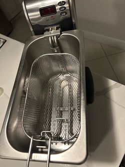 Delongi deep fryer