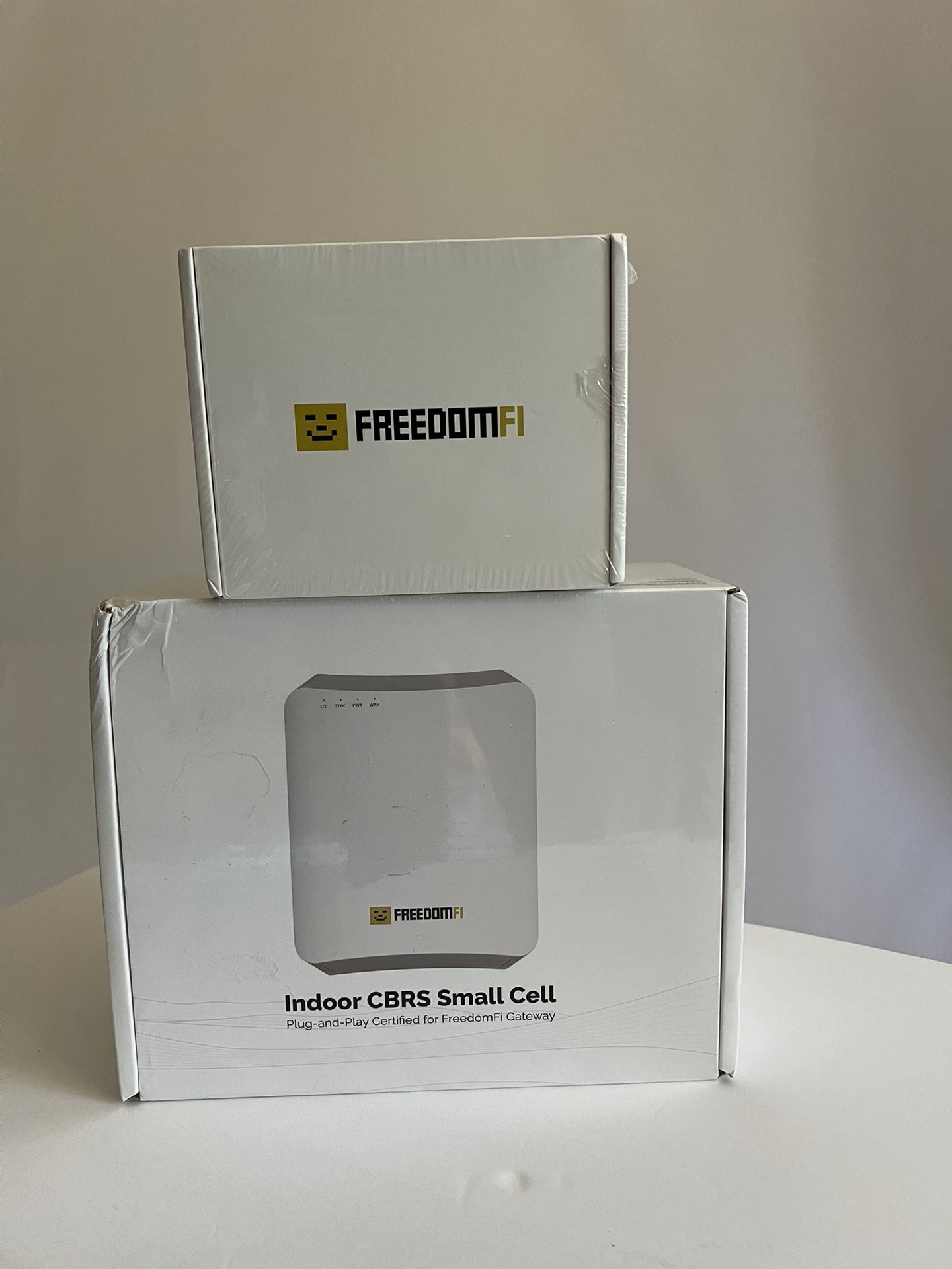 New Sealed FreedomFi Liner And Antenna