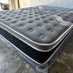 Queen size oasis thermal Comfort Europillow top mattress and Boxspring