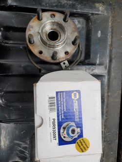Chevrolet S10 Or Blazer Front Hub