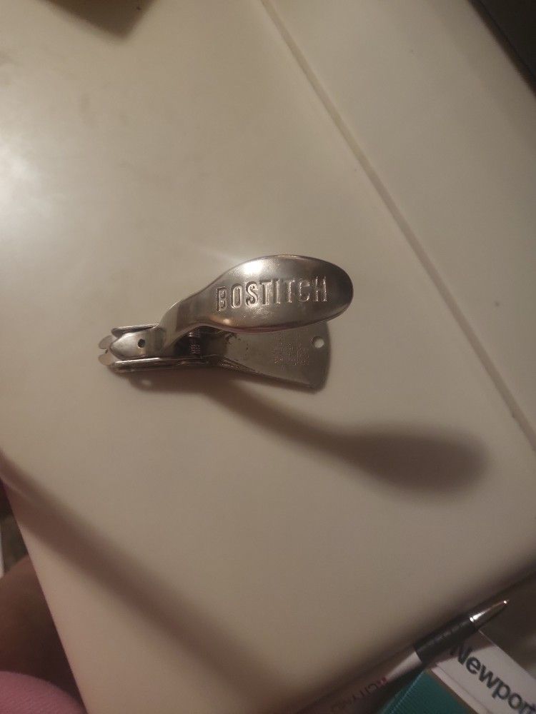 Bostitch Stanley Model G27W Staple Remover