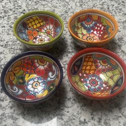 Ceramic Folk Art Mexican Pottery Bowls Set Of Four