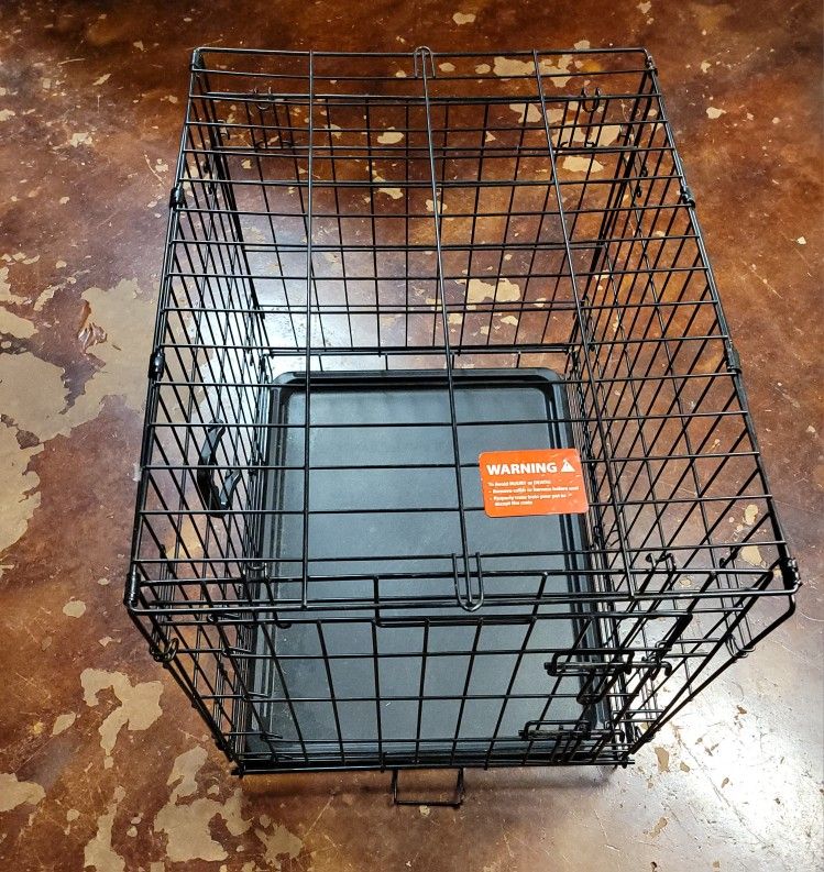 Dog kennel for smaller breeds