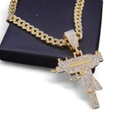 Machine Gun Pendant