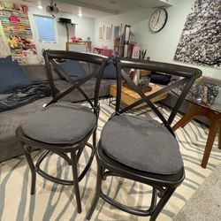 RH Madeline Metal Bar Stools W/ RH pads