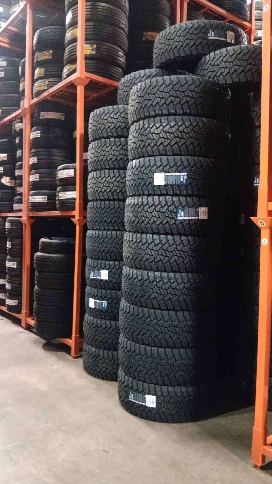 35/1250/18 FORCELAND RT NEW TIRES