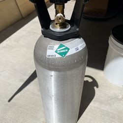 c02 Tank