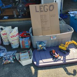 Garage Sale!!! Today