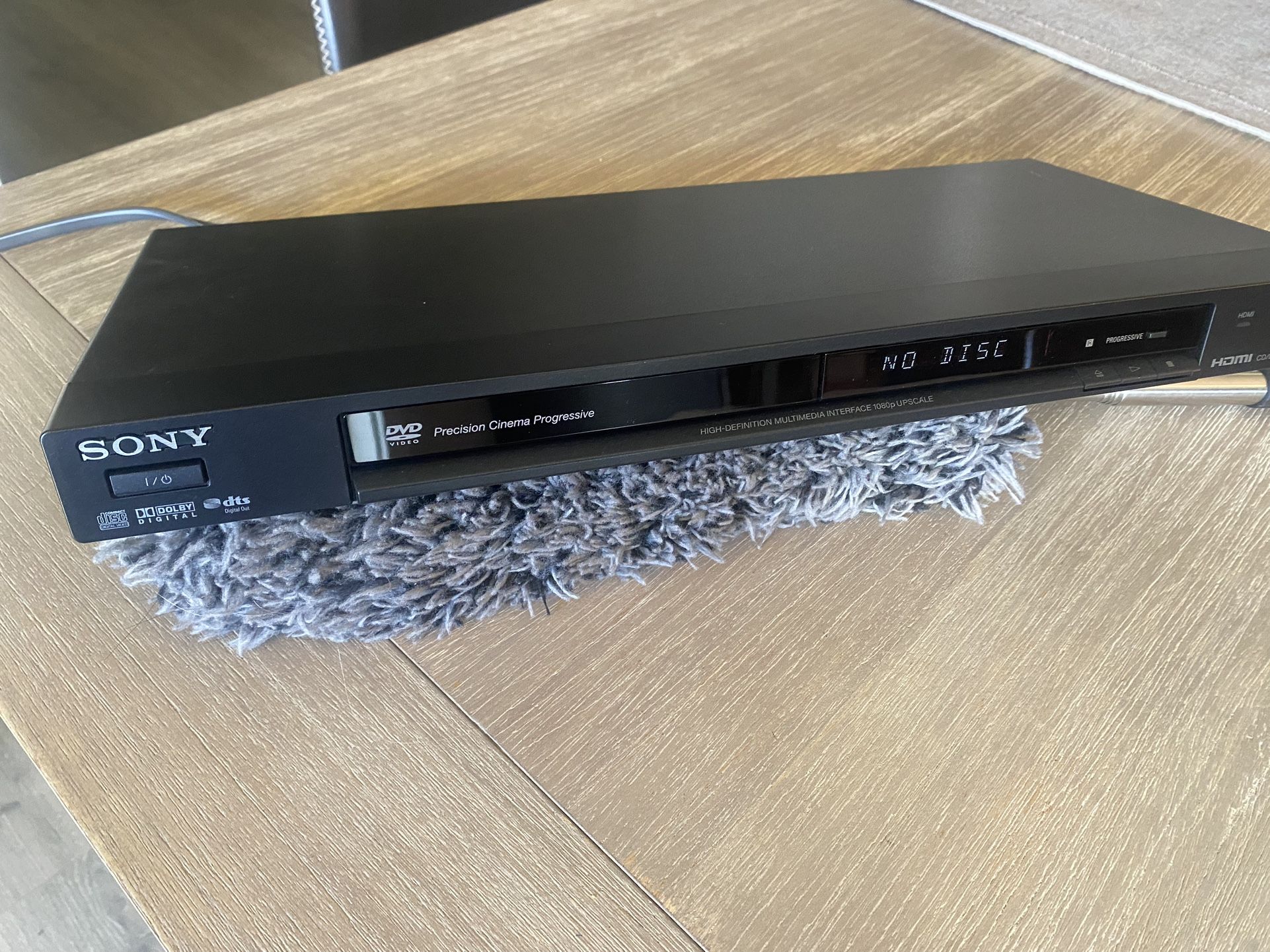 Sony CD/DVD Player