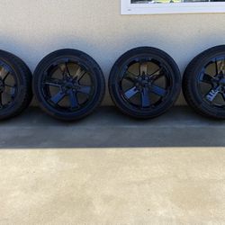 GMC Yukon Denali 22” Wheels with Brand New Tires