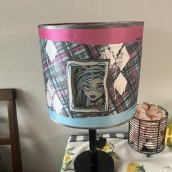 Monster High lamp