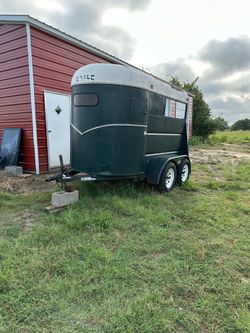 2019 eagle horse trailer