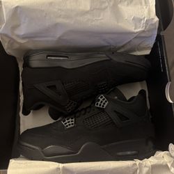 Jordan 4 Black Cats 9.5, 11.5