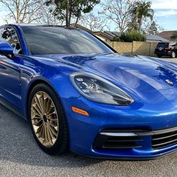 2018 Porsche Panamera