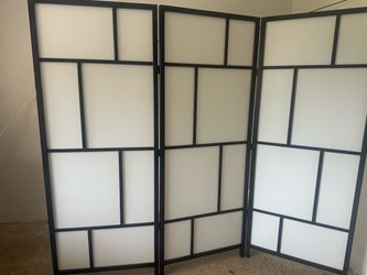 Room divider