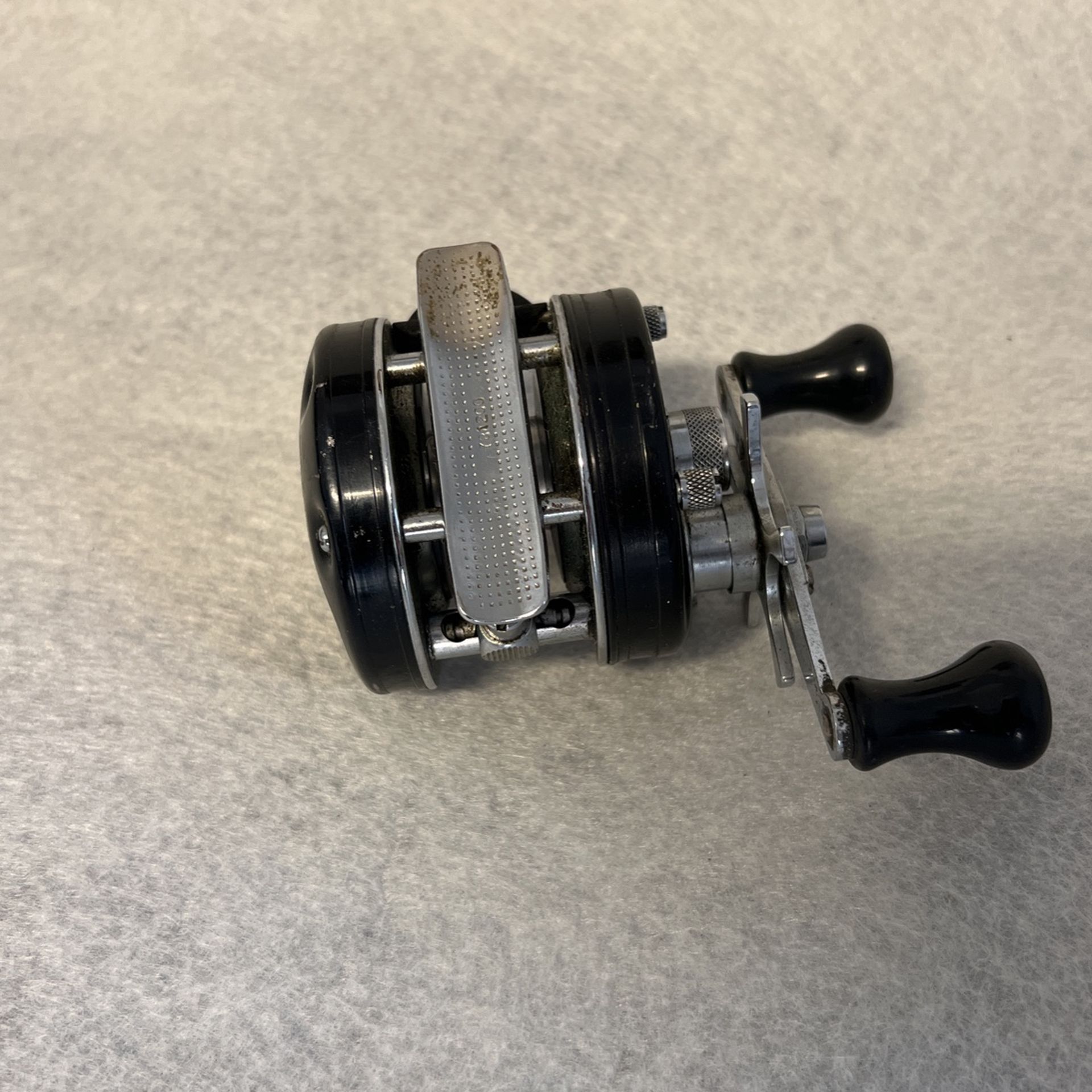 ABU Ambassadeur 4600 CA reel (retro-vintage)