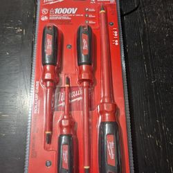 Milwaukee Insulated Screwdriver Set 