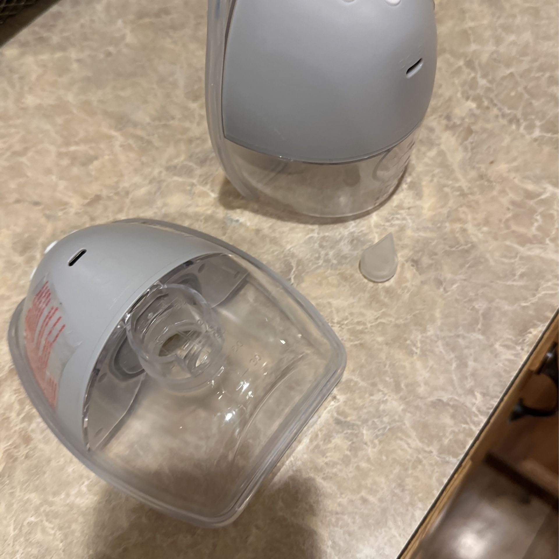 Bella Baby Wearable Breast Pumps