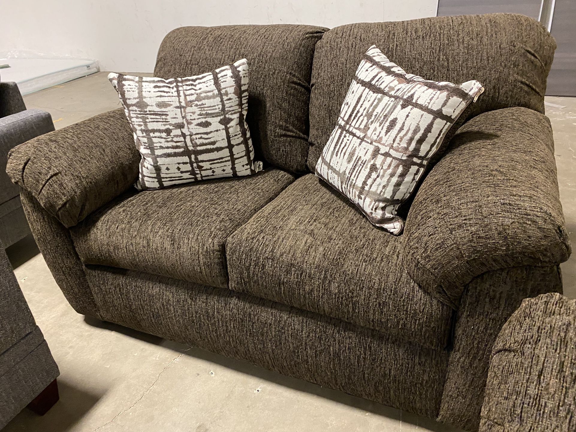 New Living room Set. Sofa And Loveseat Attached Back Cushions. Durable Fabric Soft And A Great Deal Must Sell