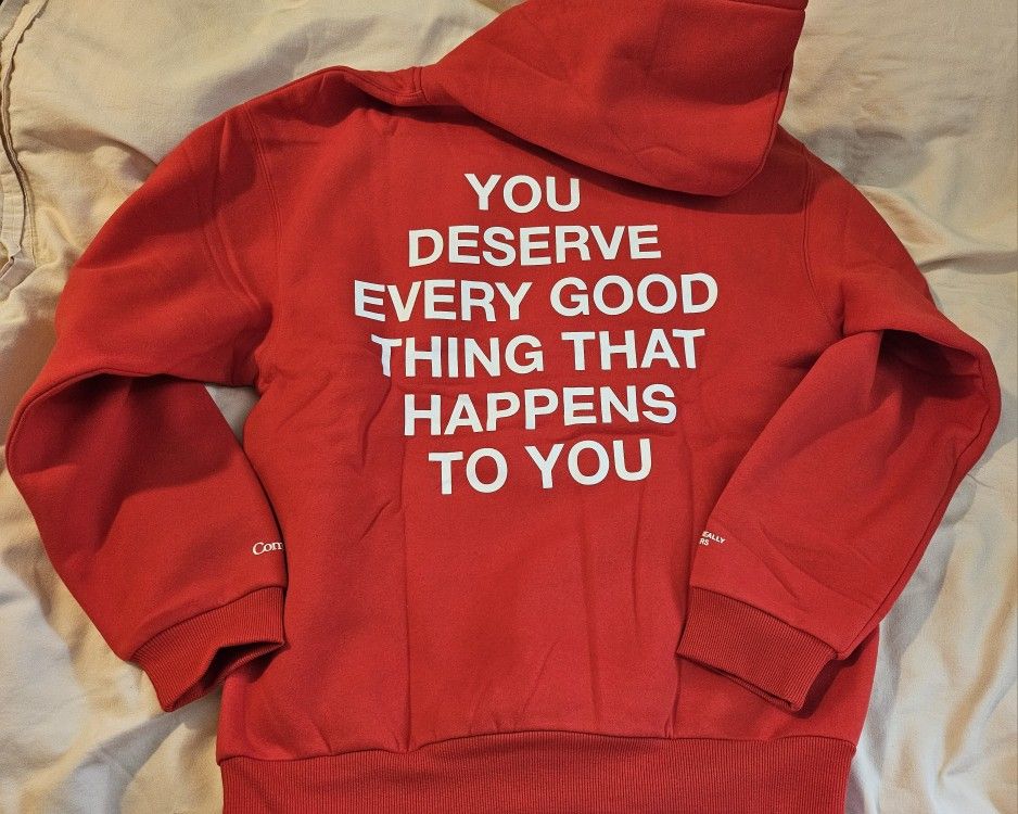 COMFRT X WE’RE NOT REALLY STRANGERS HOODIE
Medium