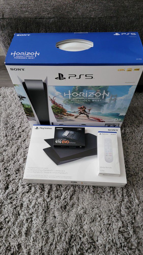 Playstation 5 With Game And Accessories 