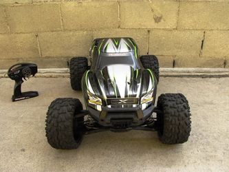 Traxxas Xmaxx 8S 4WD