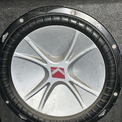 15 Inch Kicker CVR
