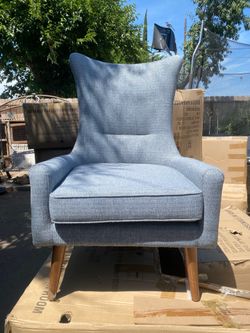 Wingback arm chair