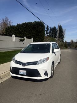 2019 Toyota Sienna
