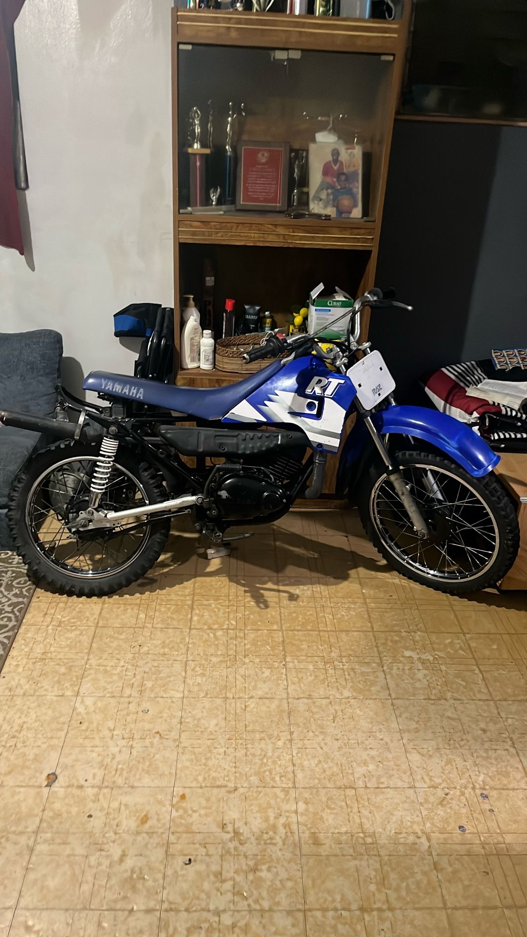Yamaha 100 Dirt Bike 4 Stroke