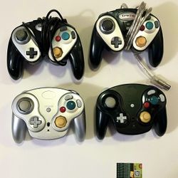 GameCube Controllers Bundle 
