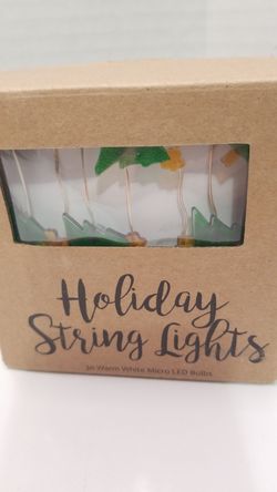 Holiday string lights