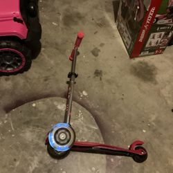 Micro 3-Wheel Scooter