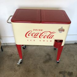 Coca Cola Vintage Style Cooler