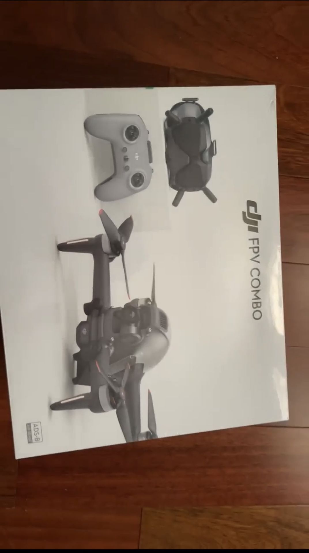 Dji fpv Fly More Combo With 2 Extra New Batteries Total  3 Batteries Not Activated
