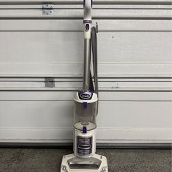 Shark Rotator Lift Away Upright Vacuum Cleaner