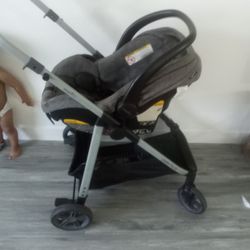 Car Seat/Stroller 